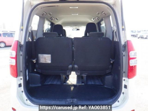 Used 2011 AT toyota noah ZRR75G Image[8]