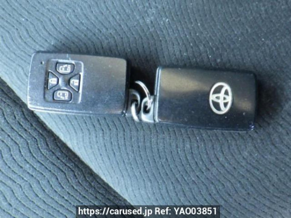 Used 2011 AT toyota noah ZRR75G Image[26]