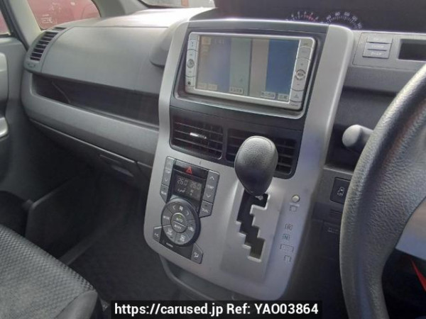Used 2010 AT toyota noah ZRR70W Image[23]