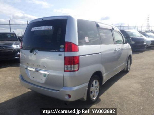 Used 2005 AT toyota noah AZR60G Image[6]