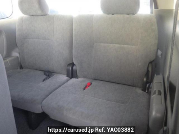 Used 2005 AT toyota noah AZR60G Image[15]