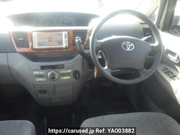 Used 2005 AT toyota noah AZR60G Image[18]