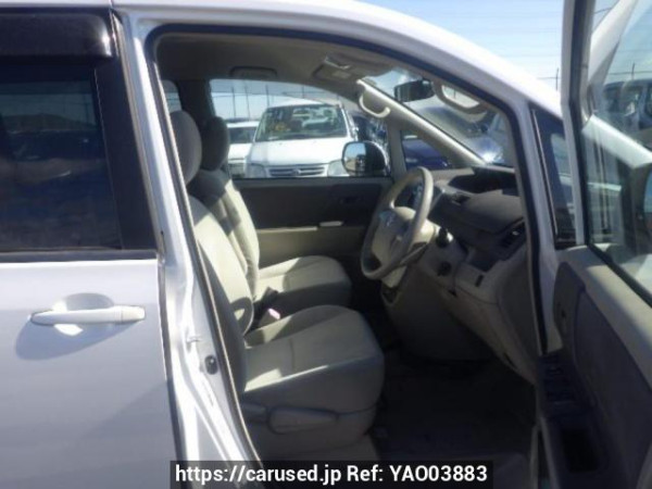 Used 2009 AT toyota noah ZRR70G Image[12]