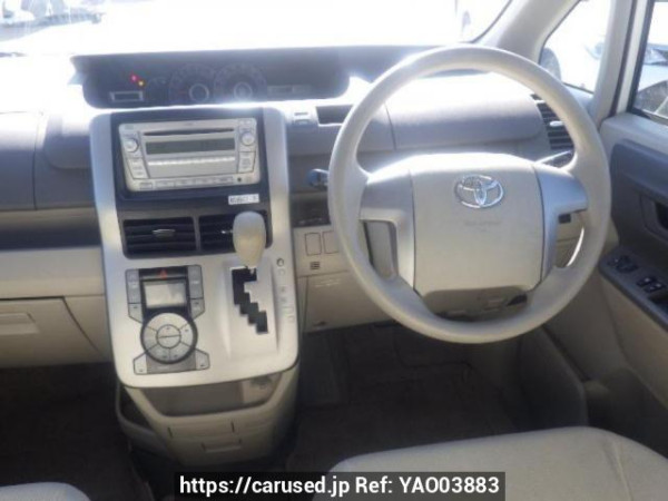 Used 2009 AT toyota noah ZRR70G Image[19]