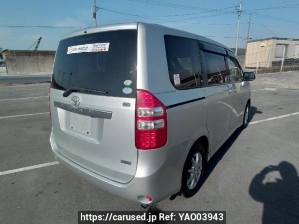 Used 2010 AT toyota noah ZRR70G Image[6]