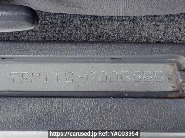 Used 2003 AT toyota regiusace-van TRH112V Image[12]