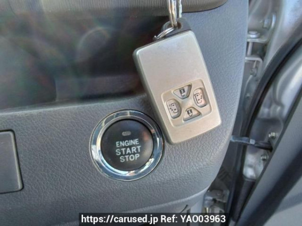 Used 2010 AT toyota noah ZRR70G Image[27]