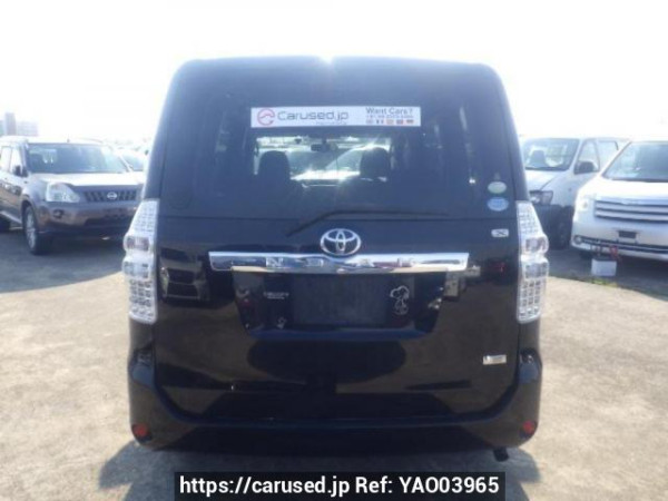 Used 2010 AT toyota noah ZRR70G Image[5]