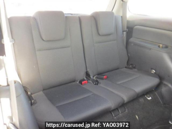 Used 2003 AT toyota wish ZNE10G Image[16]