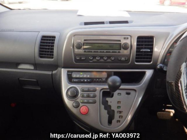 Used 2003 AT toyota wish ZNE10G Image[23]