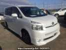 Toyota Voxy ZRR70W