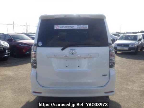 Used 2008 AT toyota voxy ZRR70W Image[5]