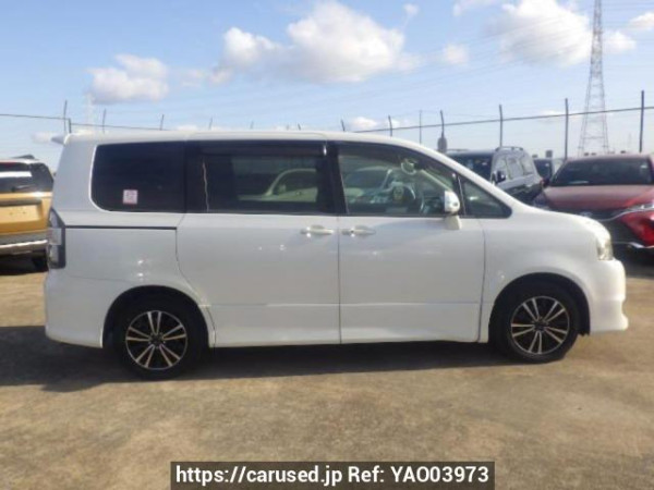Used 2008 AT toyota voxy ZRR70W Image[7]