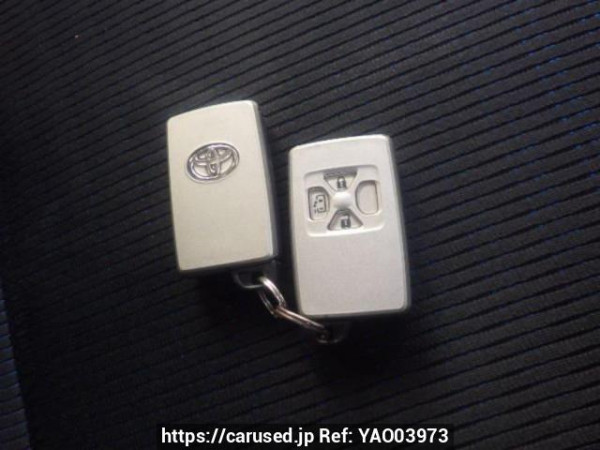 Used 2008 AT toyota voxy ZRR70W Image[26]