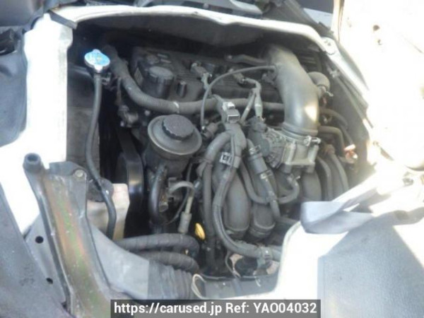 Used 2004 AT toyota hiace-commuter TRH124B Image[9]