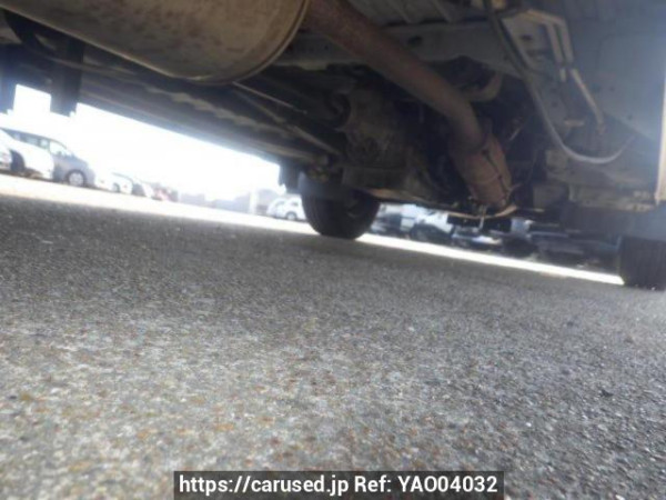 Used 2004 AT toyota hiace-commuter TRH124B Image[32]