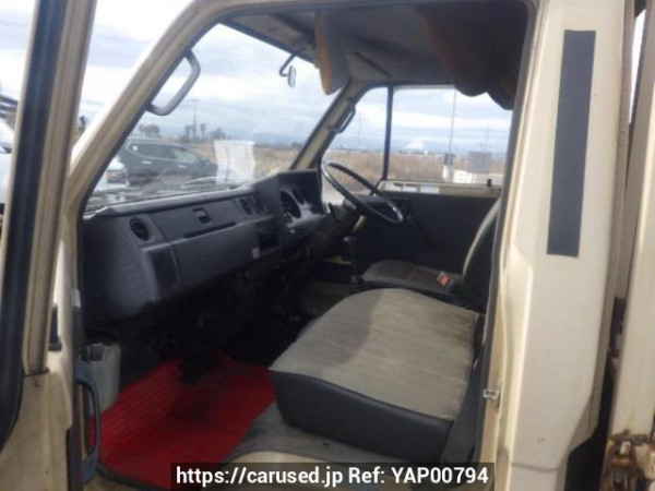 Used 1986 MT toyota dyna-truck BU60 Image[13]