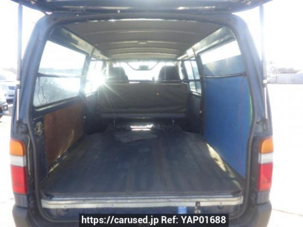 Used 2004 AT toyota hiace-van TRH112V Image[8]