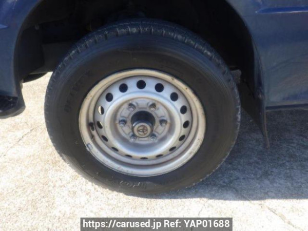 Used 2004 AT toyota hiace-van TRH112V Image[27]
