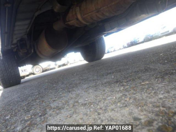 Used 2004 AT toyota hiace-van TRH112V Image[30]