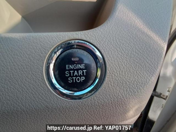 Used 2010 AT toyota noah ZRR70G Image[26]