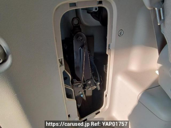 Used 2010 AT toyota noah ZRR70G Image[42]