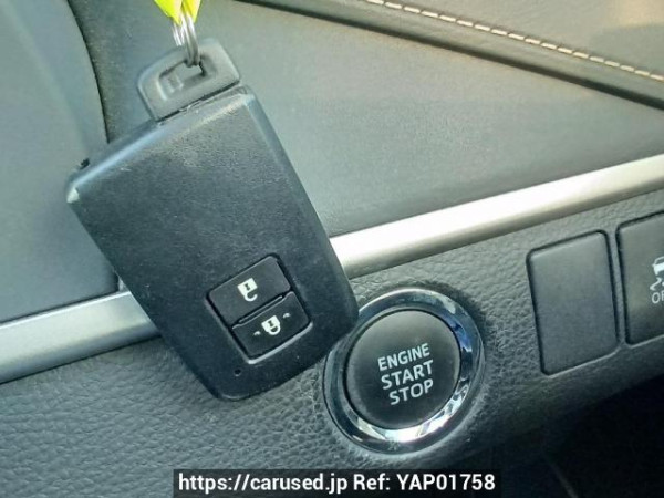 Used 2014 AT toyota harrier ZSU60W Image[20]