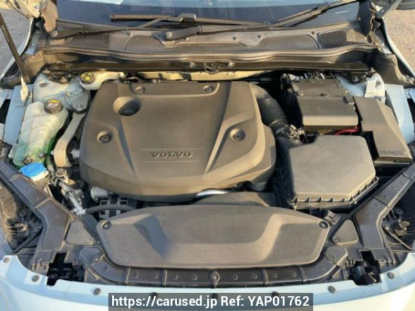 Used 2017 AT volvo v40 MD4204T Image[9]