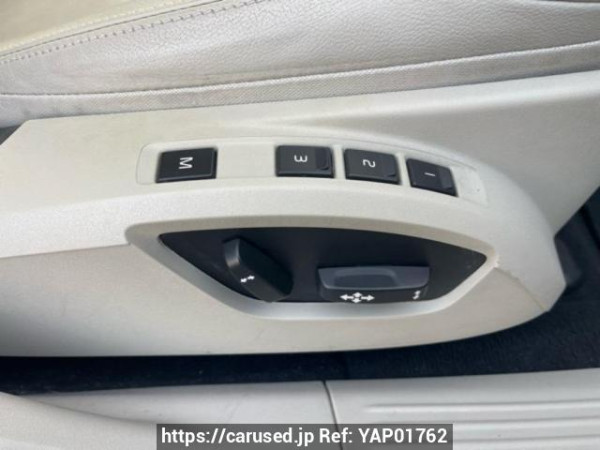 Used 2017 AT volvo v40 MD4204T Image[16]