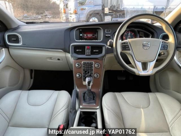 Used 2017 AT volvo v40 MD4204T Image[18]