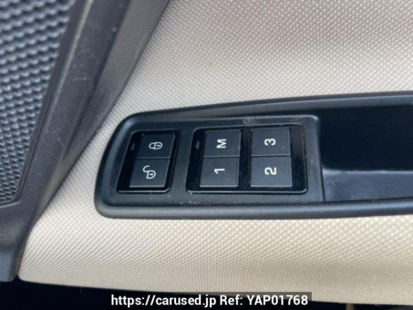 Used 2016 AT jaguar xe JA2GA Image[18]