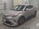 Toyota C-HR ZYX10