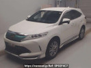 Toyota Harrier ZSU65W