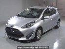 Toyota Aqua NHP10