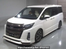 Toyota Noah ZRR80W