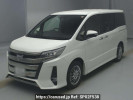 Toyota Noah ZWR80W