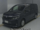 Toyota Voxy ZWR80G