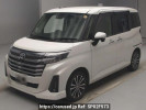 Toyota Roomy M900A