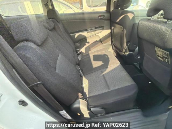 Used 2004 AT toyota wish ZNE10G Image[12]