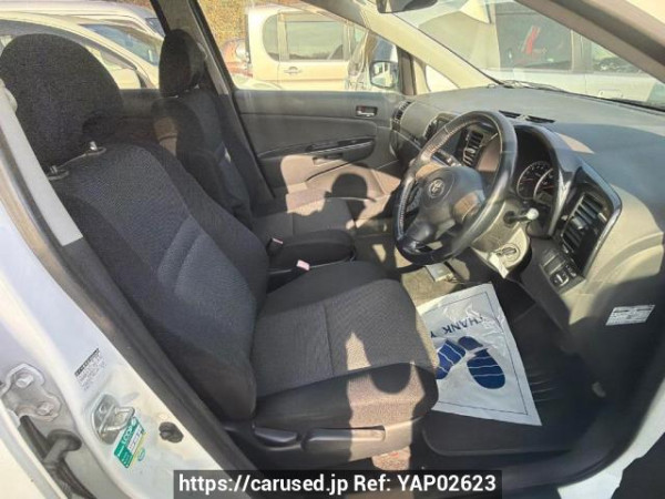 Used 2004 AT toyota wish ZNE10G Image[13]