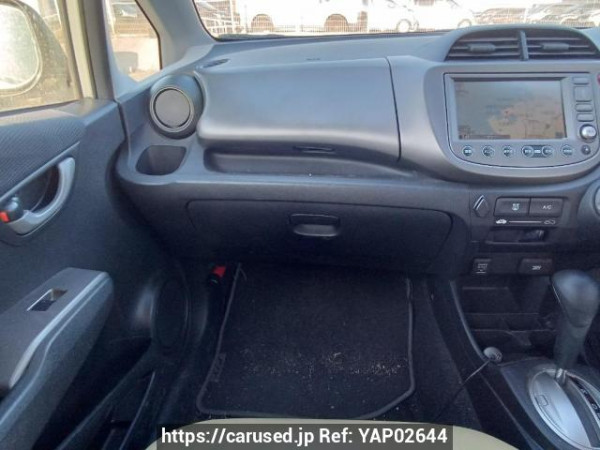 Used 2010 AT honda fit GE6 Image[17]