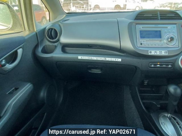 Used 2011 AT honda fit GE6 Image[17]