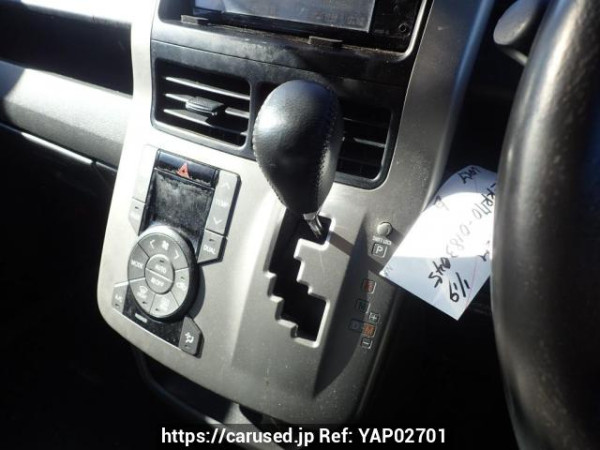 Used 2009 AT toyota voxy ZRR70W Image[19]