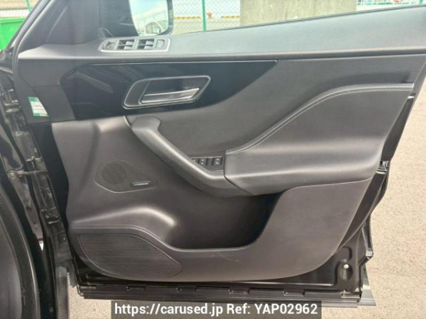 Used 2017 AT jaguar f-pace DC2NA Image[17]