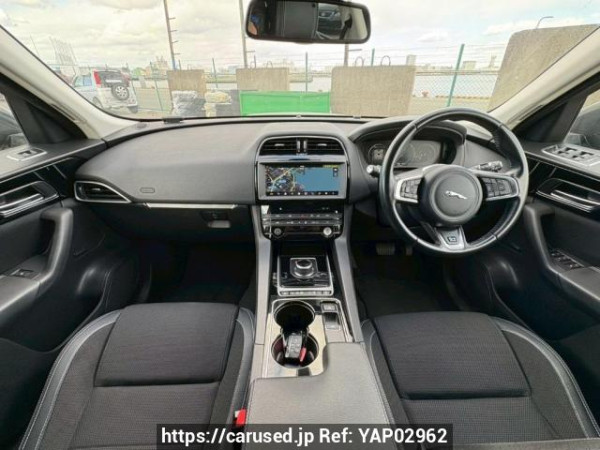 Used 2017 AT jaguar f-pace DC2NA Image[18]