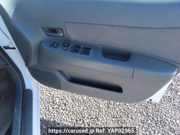 Used 2004 AT toyota raum NCZ20 Image[35]
