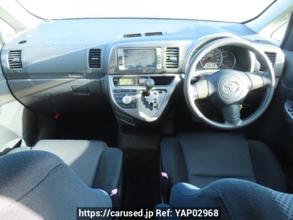 Used 2005 AT toyota wish ZNE10G Image[22]