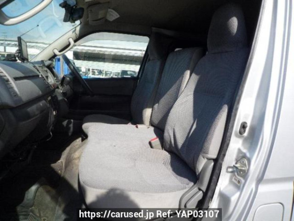 Used 2007 AT toyota regiusace-van KDH200V Image[14]