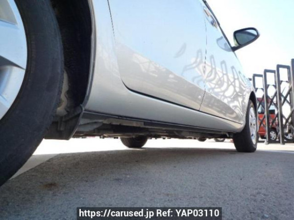 Used 2014 AT toyota vitz KSP130 Image[32]