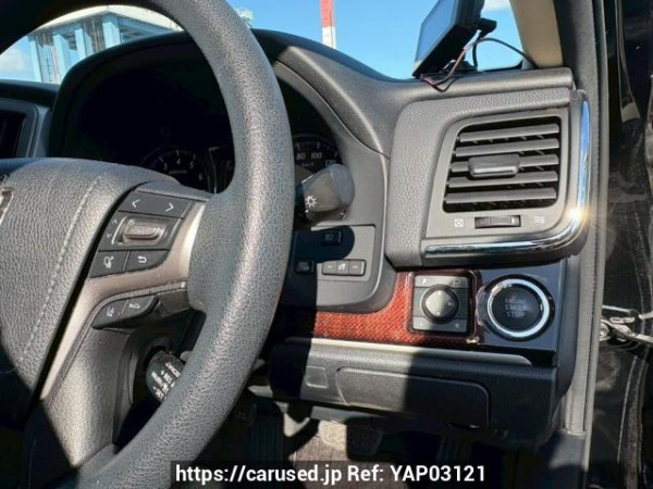 Used 2016 AT toyota crown GRS210 Image[25]